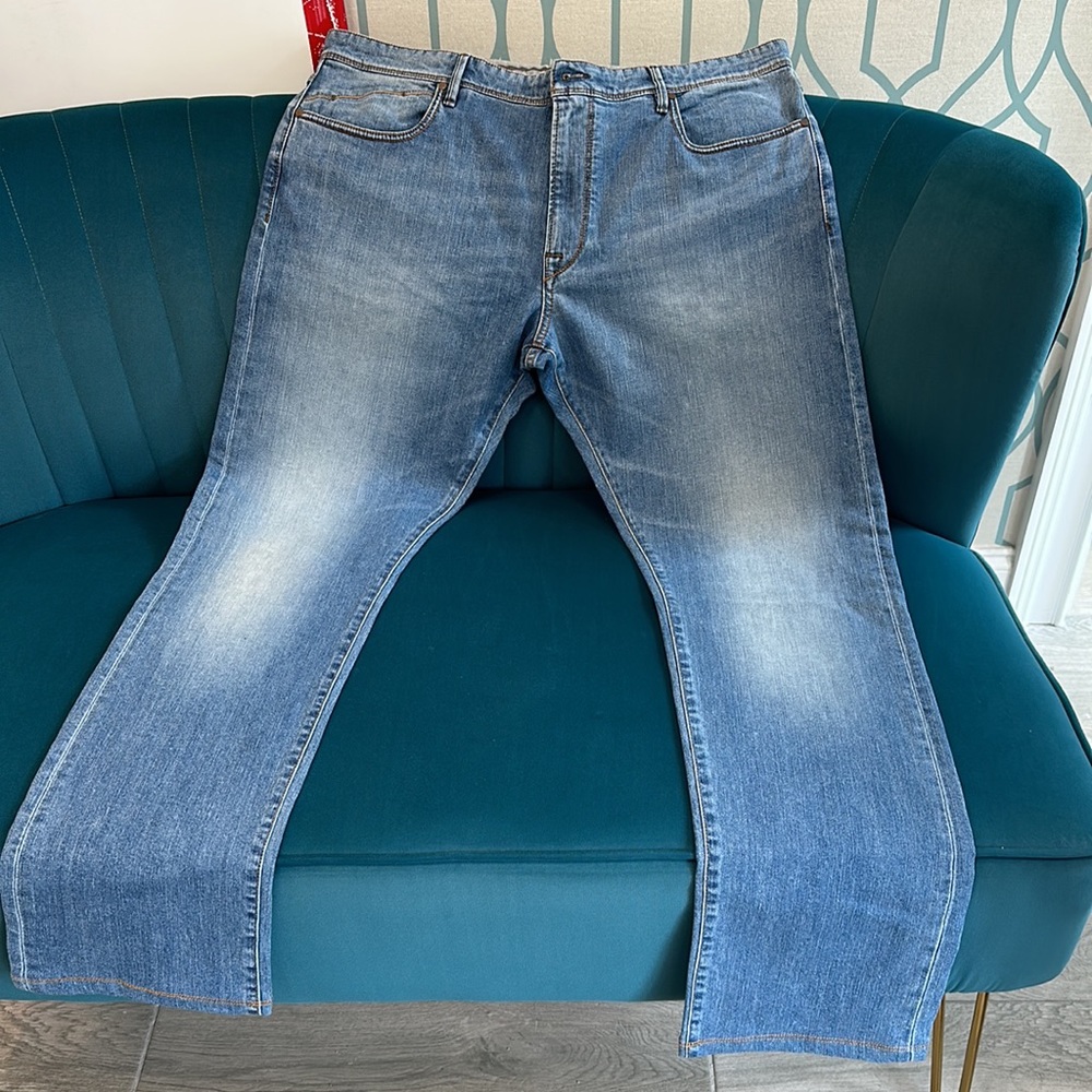 Light Blue Men’s Jeans - Casual Denim - Picture 3 of 4